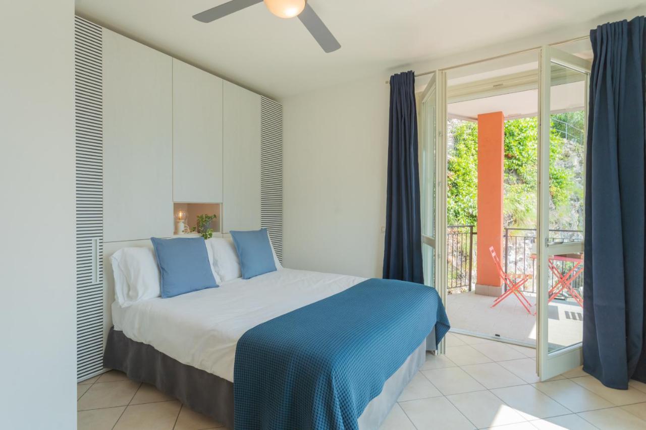 Blue Bliss Apartment By Rent All Como Colonno Eksteriør billede